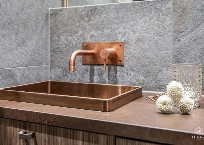 North Frost 20b By Hilla *